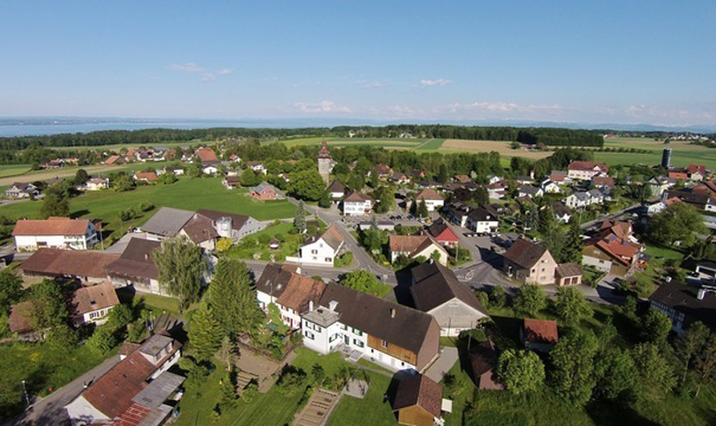 Foto Blick Oberhofen gemeinde Lengwil